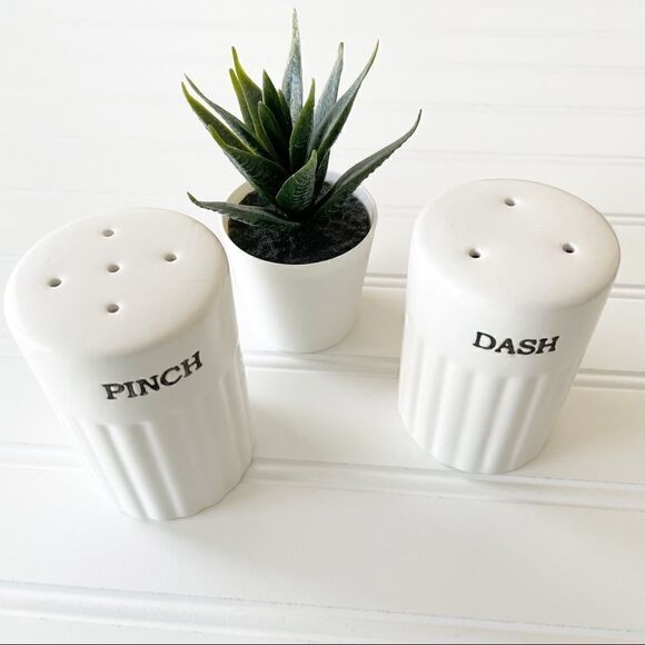 Primitives by Kathy “Pinch & Dash” Farmhouse Salt & Pepper Shaker Set - Picture 1 of 8